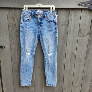 CABI 4328 Vintage Wash Skinny Jeans Size 6 Women’s Cotton Blend Blue High Rise